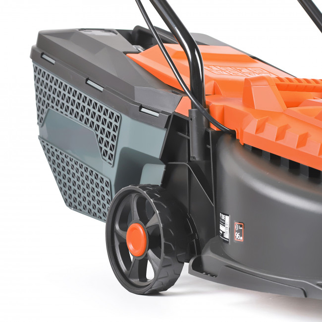 Газонокосилка электрическая PATRIOT PT 1130E, 1200 Вт, 32см, высота 3 позиц, пластик. травосбоник 30л