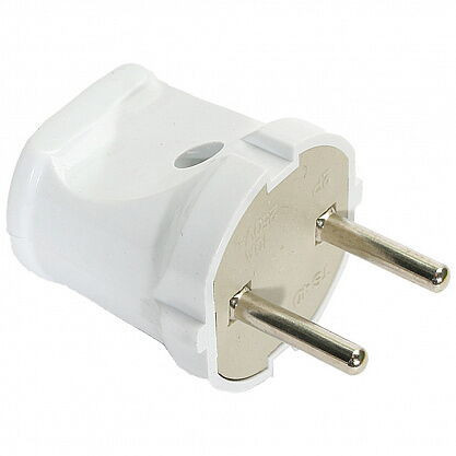 Вилка с заземлением