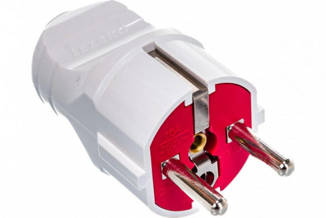 Вилка с заземлением