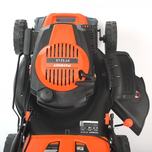 Газонокосилка бензиновая PATRIOT PT 52LS,200сс,6,5 л.с,51см,60л.трав.,метал.дека,привод на колеса