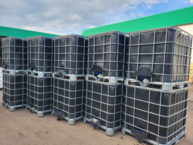 Бочка для хранения жидкостей ЕвроКуб, 1000 л,б/у, чистая, пропаренная, чёрная