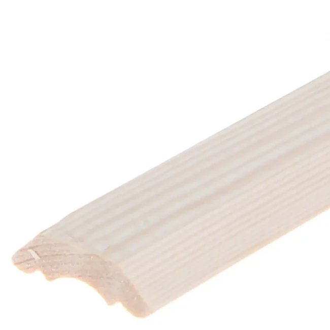 Плинтус деревянный хвоя 