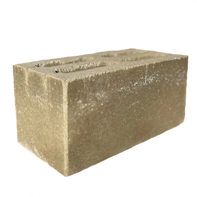 Блок доломитовый стеновой  М-100 