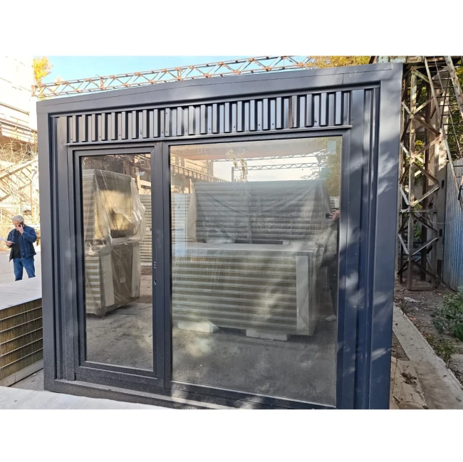 Модульная мобильная баня 3 на 6 метров выполненная в стиле Хай-тек по каркасной технологии